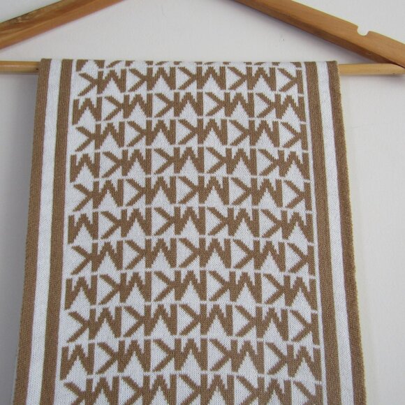 Michael Michael Kors Women's Signature MK Logo Knit Scarf Tan White Cozy Winter - Picture 3 of 8